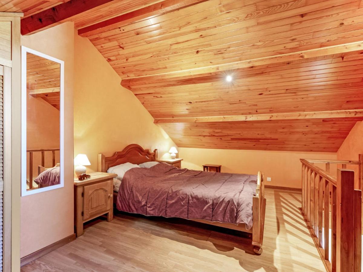 Amazing Holiday Home In Porcheresse Daverdisse With Terrace ภายนอก รูปภาพ