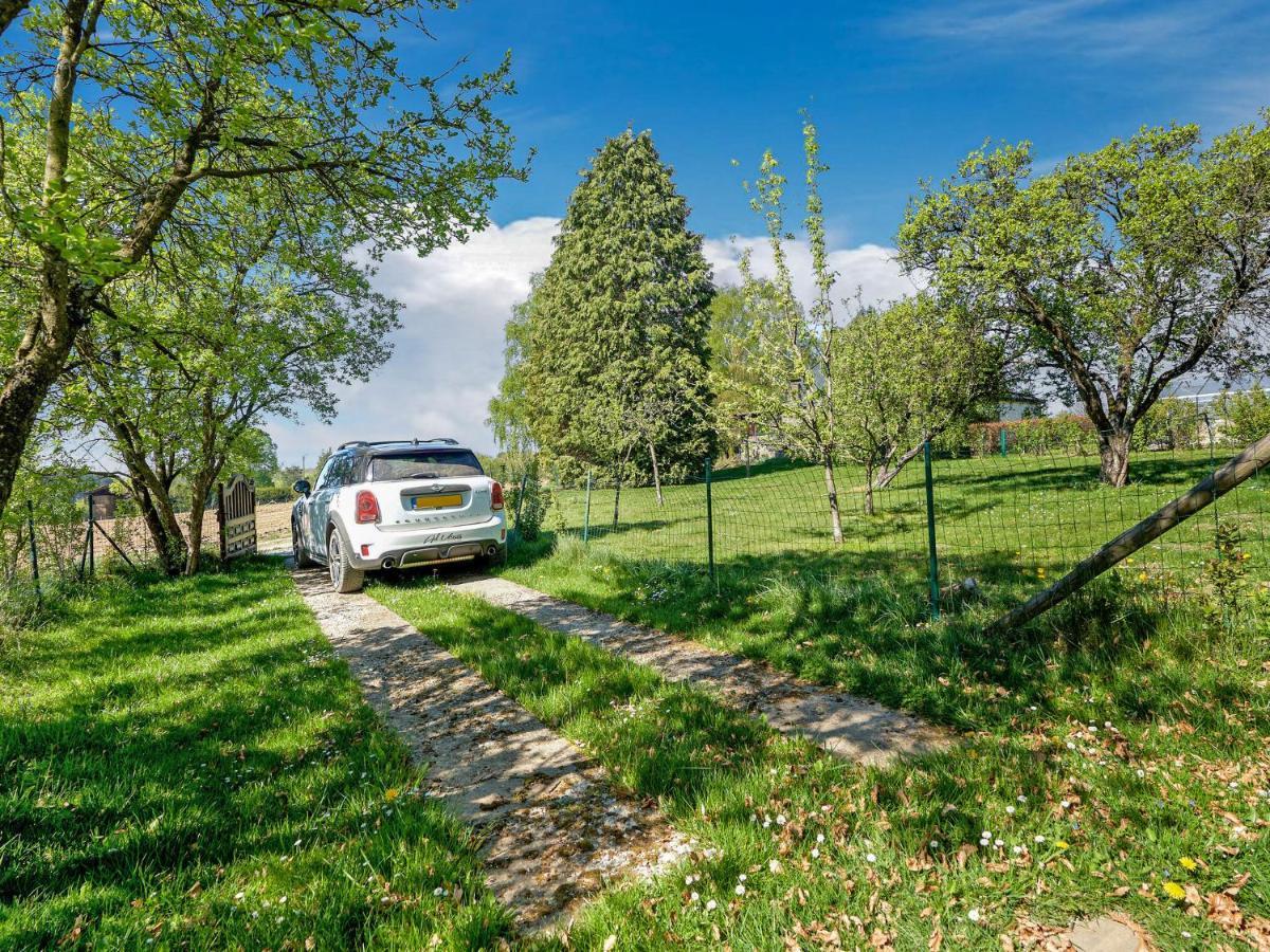 Amazing Holiday Home In Porcheresse Daverdisse With Terrace ภายนอก รูปภาพ