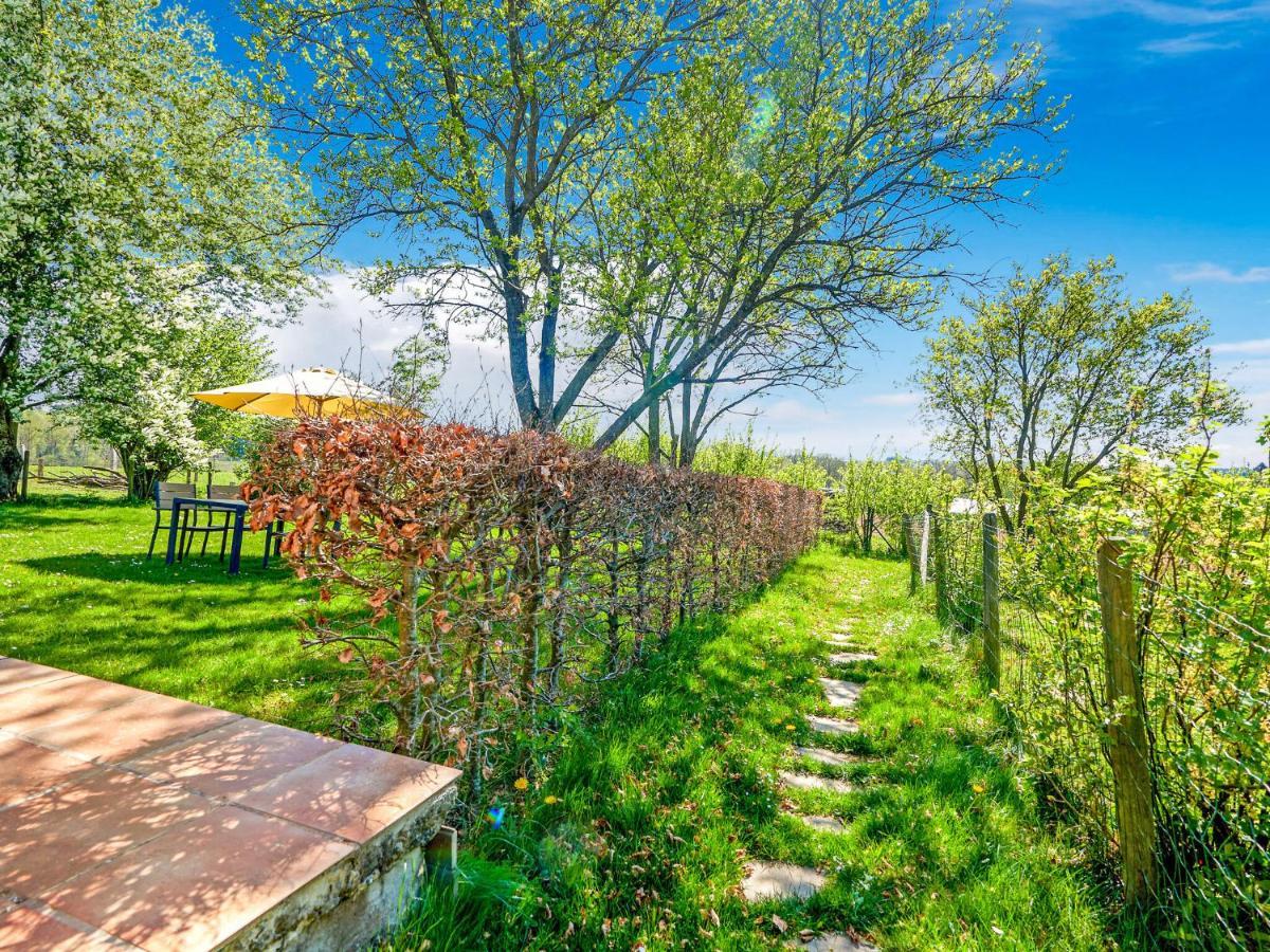 Amazing Holiday Home In Porcheresse Daverdisse With Terrace ภายนอก รูปภาพ